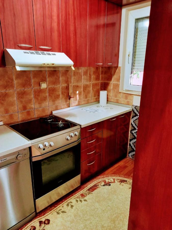 Stan Na Dan J & M Apartman Versec Kültér fotó
